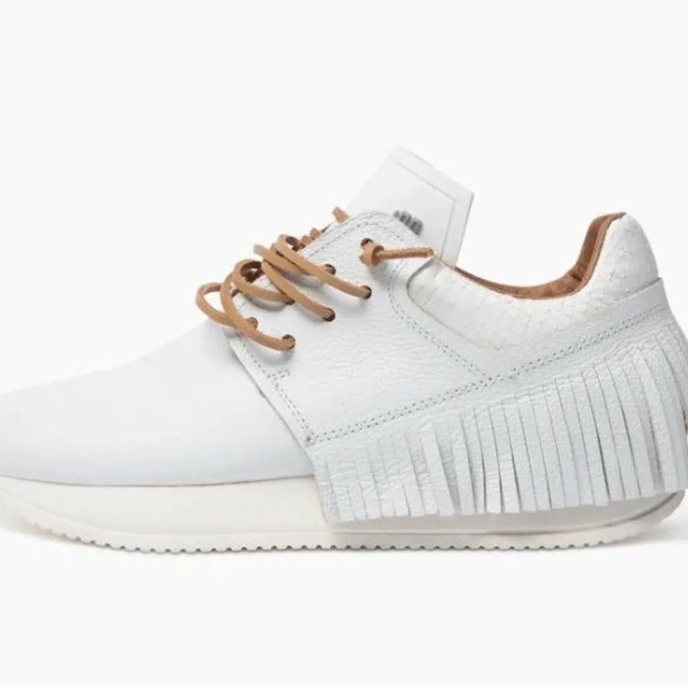 Esse ut Esse White Leather Fringe Sneakers